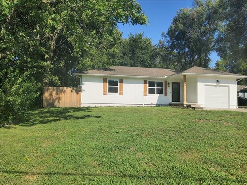 309 S Wellington St, Richmond, MO, 64085-1856 | Card Image
