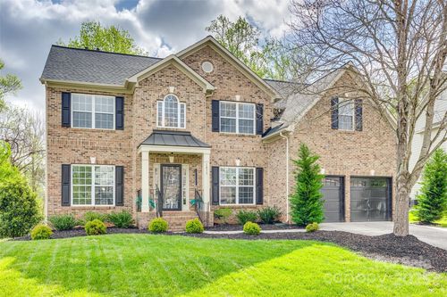 1813 Robbins Meadows Dr, Waxhaw, NC, 28173-6003 | Card Image