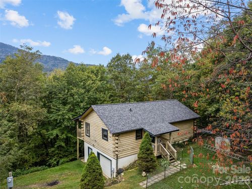 173 Blizzard Ridge Rd, Maggie Valley, NC, 28751-0495 | Card Image