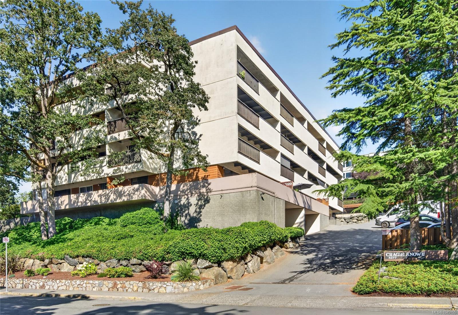 Residential in Saanich