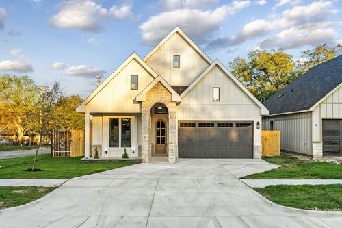 3516 N Houston St, Fort Worth, TX, 76106-3630 | Card Image
