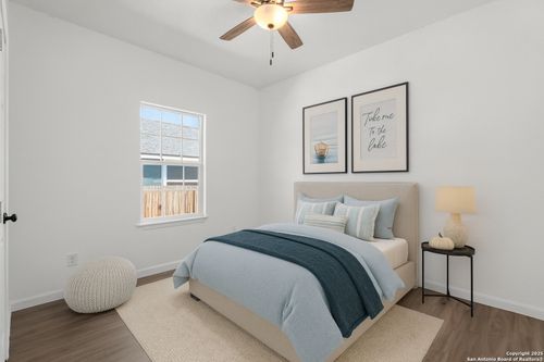 1734 Blueridge Dr, Canyon Lake, TX, 78133-4187 | Card Image