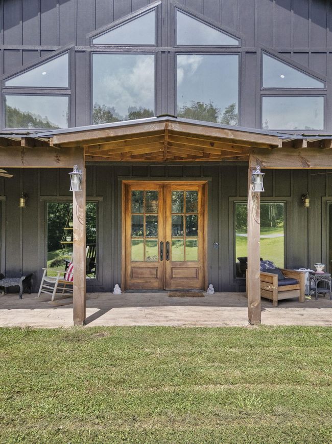 989 Kay Conley Rd, House other with 4 bedrooms, 4 bathrooms and null parking in Rock Spring GA | Image 9
