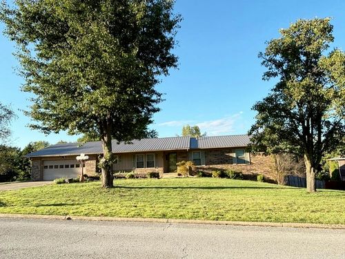 1603 Windsor Dr, Harrison, AR, 72601-4612 | Card Image