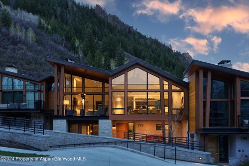 unit-b-717 S Aspen St, Aspen, CO, 81611-1889 | Card Image