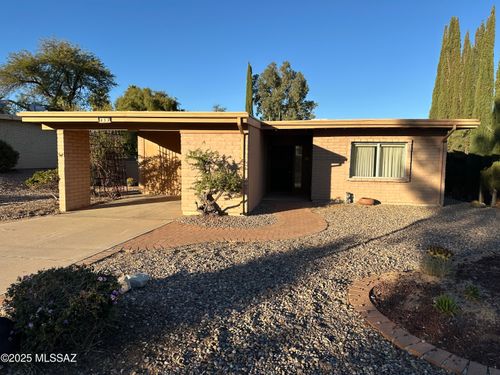 332 W Via Bacanora, Green Valley, AZ, 85614 | Card Image