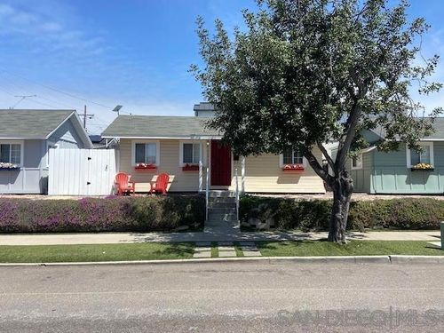 419 4th St, Coronado, CA, 92118-1128 | Card Image