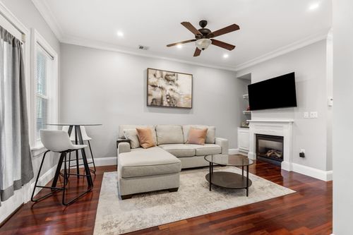 2-26 Vinton St, Boston, MA, 02127-7407 | Card Image