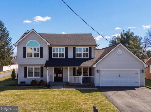 199 Primrose Dr, MARTINSBURG, WV, 25404-9071 | Card Image