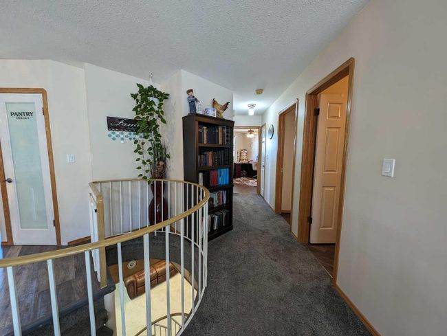641 6 Street Se, Home with 5 bedrooms, 2 bathrooms and 6 parking in Redcliff AB | Image 14