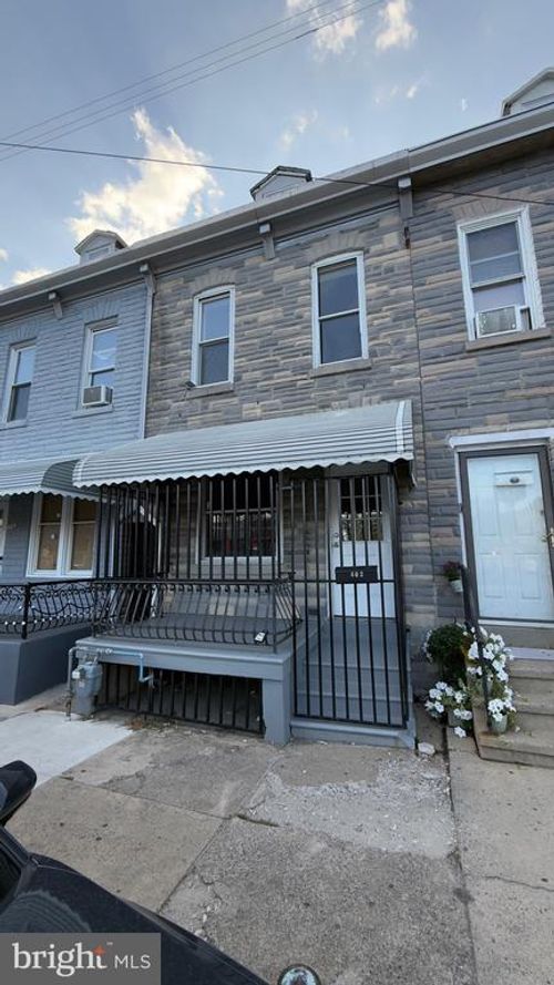 402 S 11th St, READING, PA, 19602-2012 | Card Image