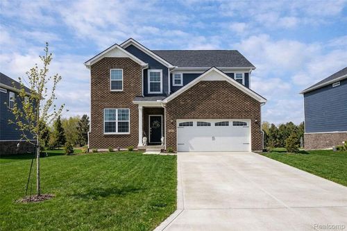 2882 Trillium Hills Dr, Commerce Township, MI, 48382-2285 | Card Image