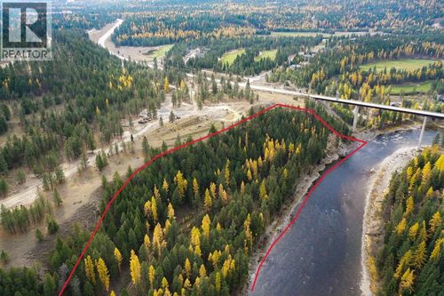 6145 Parnaby Rd, Cranbrook, BC, V1C0C2 | Card Image