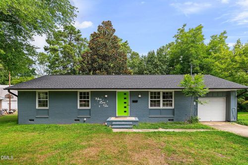 906 Vandora Ave, Garner, NC, 27529-3847 | Card Image
