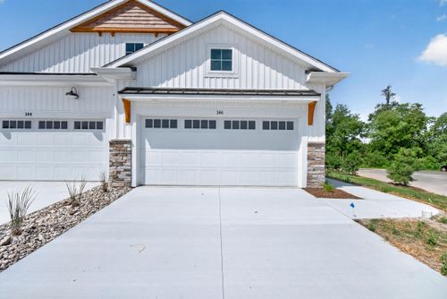 146 Ashley Ct, Brooklyn, MI, 49230-9315 | Card Image