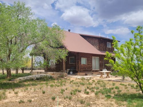 1202 W 5400 N, Cedar City, UT, 84721-7420 | Card Image