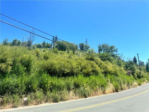 11030 Loch Lomond Rd, Loch Lomond, CA, 95461 | Card Image