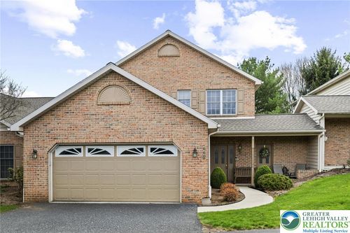 660 Heiden Dr, HUMMELSTOWN, PA, 17036-8553 | Card Image