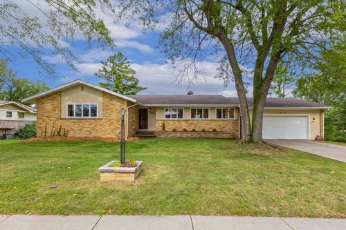 405 Elmberta St, MAUSTON, WI, 53948-1816 | Card Image