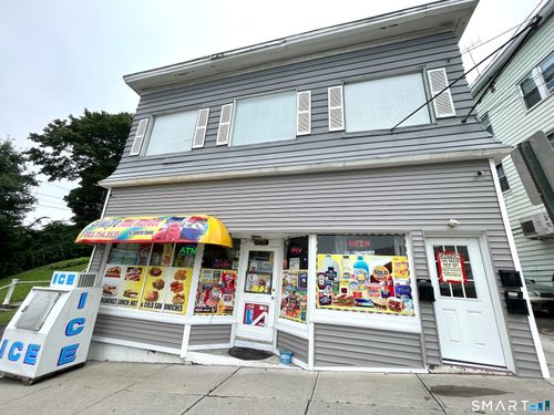 2m-1015 W Main St, Waterbury, CT, 06708-2675 | Card Image