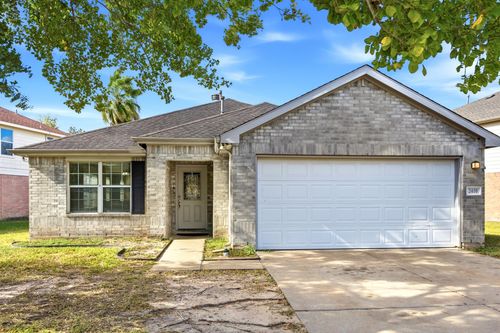 2410 Braypark Ln, Katy, TX, 77450-6782 | Card Image