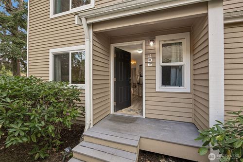 apt-406-23816 12th Pl S, Des Moines, WA, 98198-5405 | Card Image