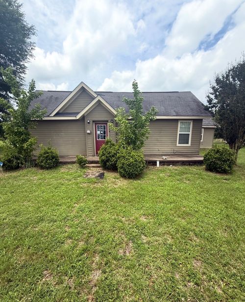 648 S Center St, Buffalo, TX, 75831-7790 | Card Image