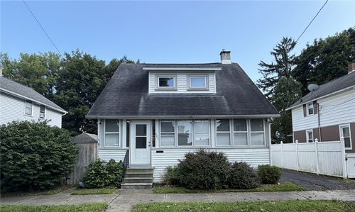 583 Lyon St, Elmira, NY, 14904-2149 | Card Image