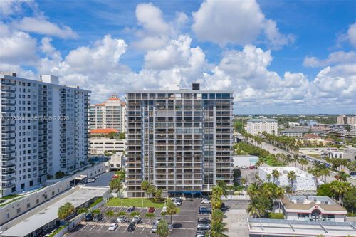 305-3031 N Ocean Blvd, Fort Lauderdale, FL, 33308-7334 | Card Image