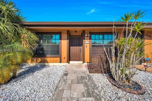 10341 Orange Ct, Pembroke Pines, FL, 33026-1704 | Card Image