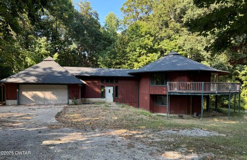 64 Maple Cir, Dyersburg, TN, 38024-6594 | Card Image