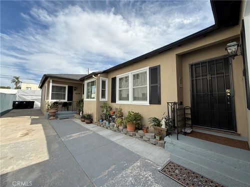 1216 S Cochran, Los Angeles, CA, 90019 | Card Image