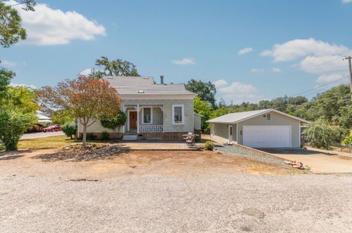 105 Wallace St, Jackson, CA, 95642-2539 | Card Image
