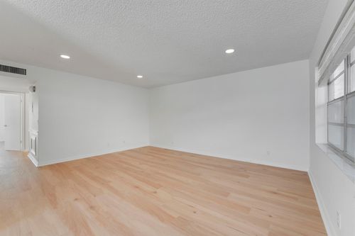 332 Flanders G, Delray Beach, FL, 33484-5352 | Card Image