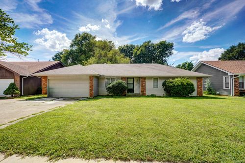 3355 S Jefferson Ave, Springfield, MO, 65807-4920 | Card Image