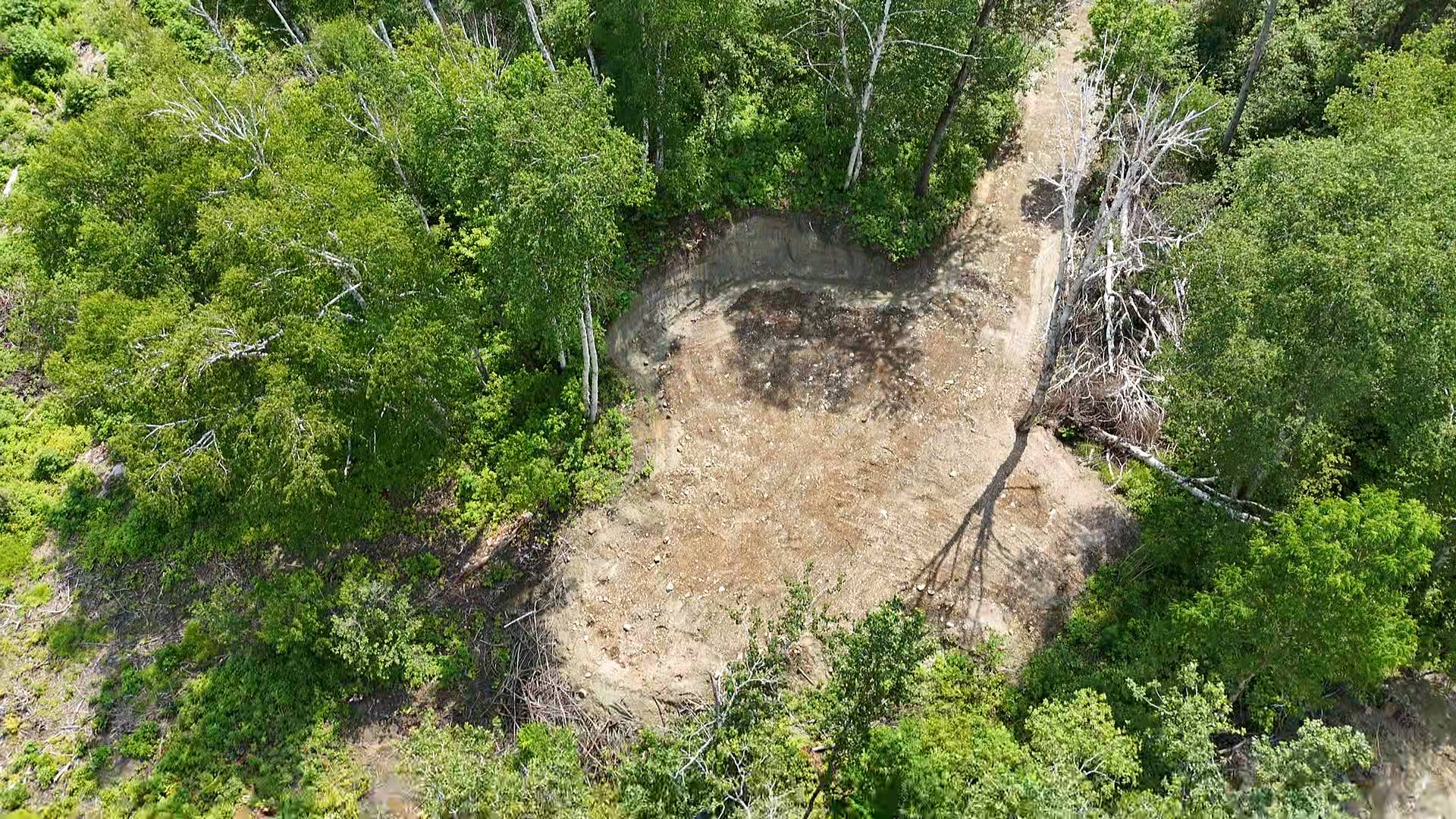Land in Laverlochère-Angliers 2