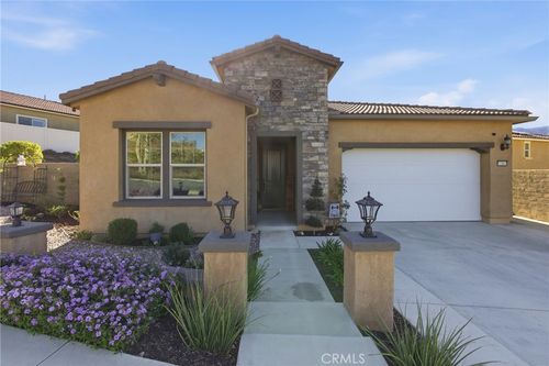 11863 Trailwood Ct, Corona, CA, 92883-0877 | Card Image