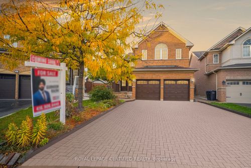 57 Legend Lane, Brampton, ON, L6X5B6 | Card Image