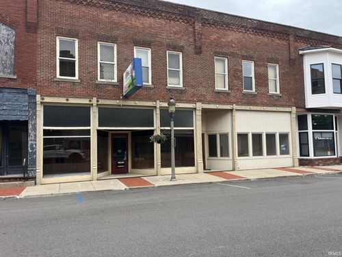 32 S Center St, Flora, IN, 46929-1314 | Card Image