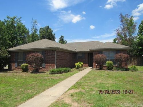 4660 Graham Dr, Conway, AR, 72034-8206 | Card Image