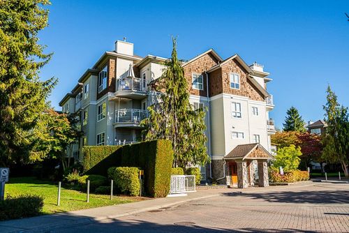 411-10188 155 St, Surrey, BC, V3R0R6 | Card Image