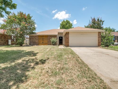 2654 Carrington Lane, Grand Prairie, TX, 75052 | Card Image