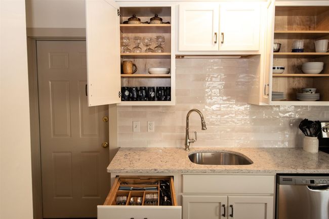 APT-11 - 30 Pond St, Condo with 2 bedrooms, 2 bathrooms and null parking in Ludlow VT | Image 8
