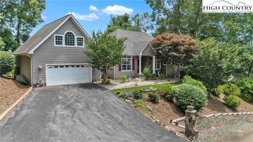 127 Deerfield, West Jefferson, NC, 28694-7485 | Card Image