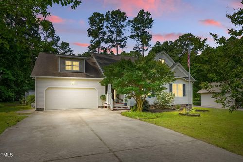 153 Hickory Nut Dr, Smithfield, NC, 27577-8785 | Card Image