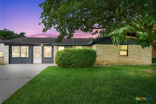 917 Holly St, Copperas Cove, TX, 76522-3615 | Card Image