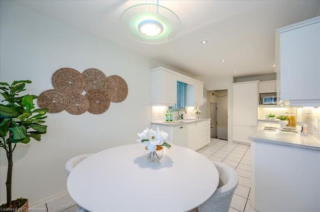 46 Gilmour Cres, House other with 3 bedrooms, 2 bathrooms and 3 parking in Kitchener ON | Image 11
