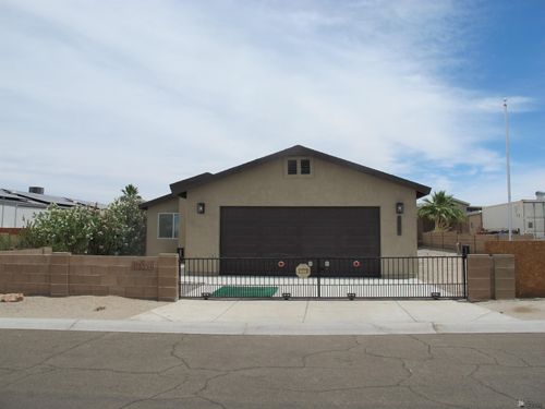 10287 S Monsoon Ave, Yuma, AZ, 85365-8111 | Card Image