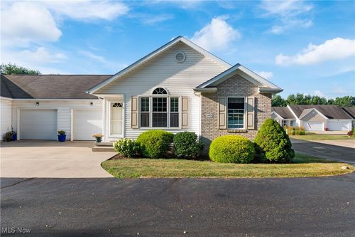 162 Carly Ct, Hartville, OH, 44632-8311 | Card Image