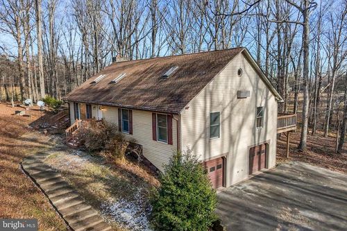 6727 Bull Moose Ct, MARSHALL, VA, 20115-2380 | Card Image